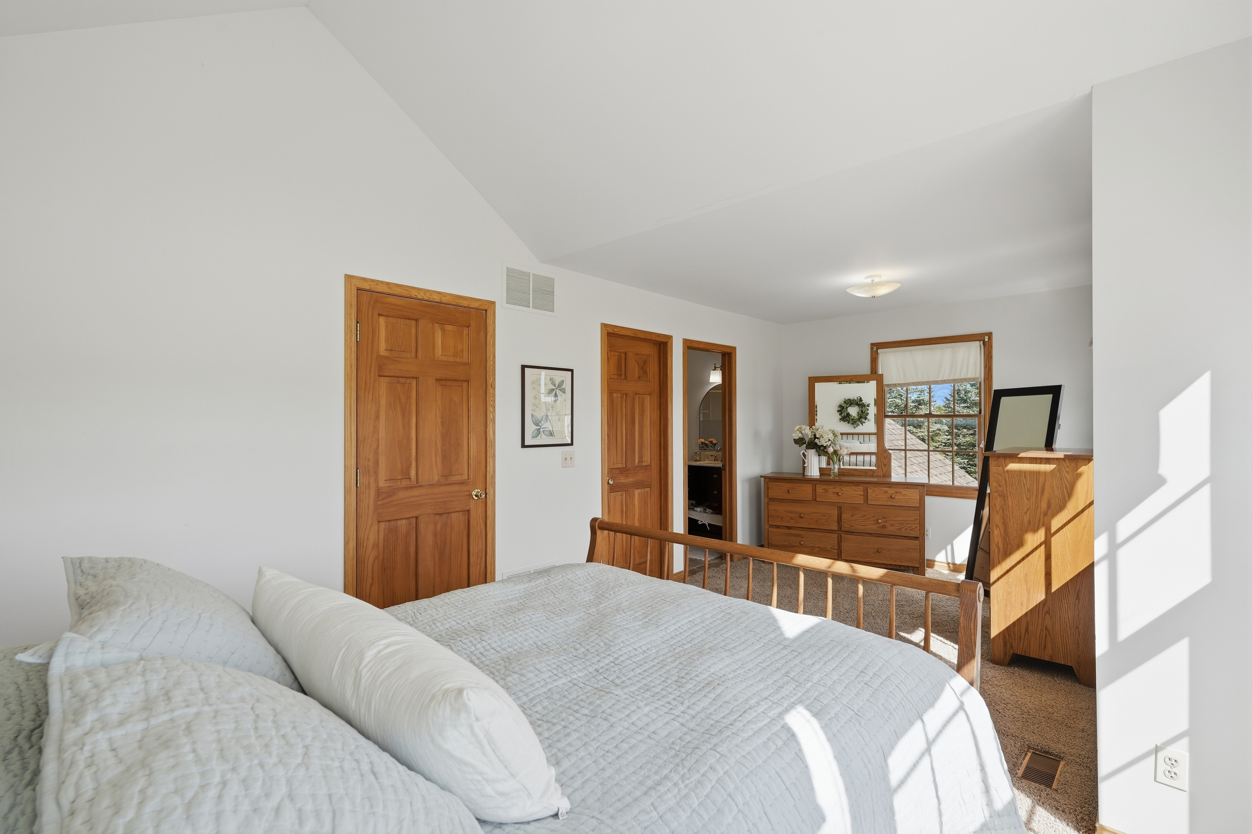 Primary suite